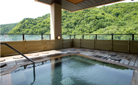 定山渓温泉花もみじに赤ちゃん連れで泊まるなら風月がおすすめ